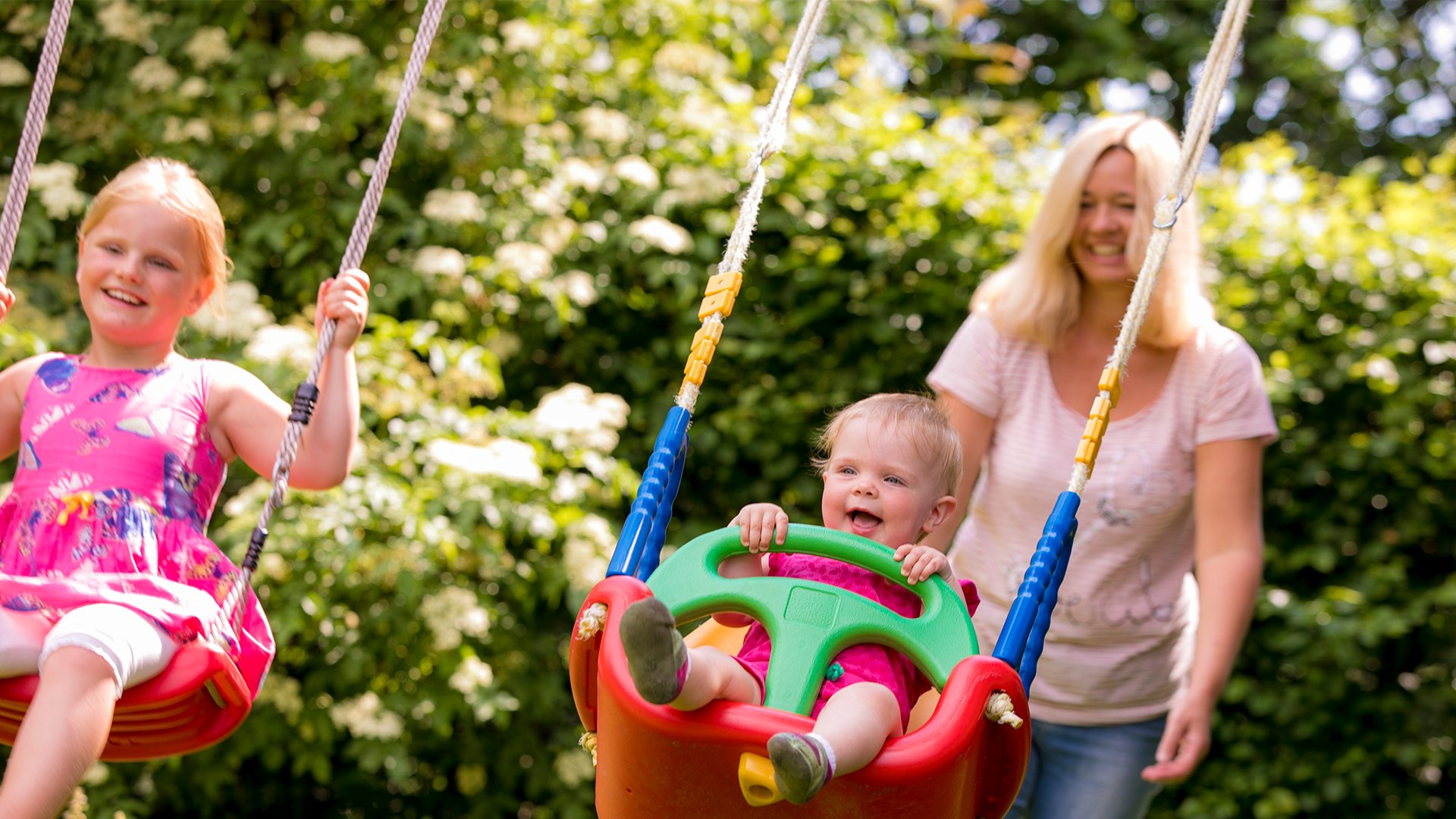 Tagesmutter bietet Kindertagespflege an